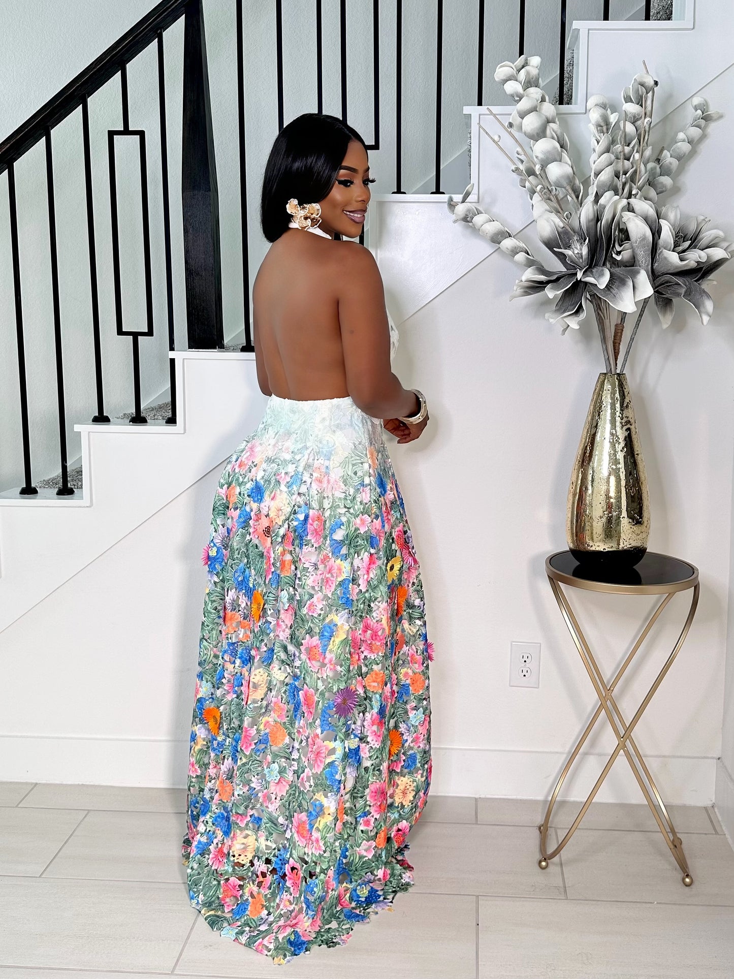 FLORAL GODDESS LACE MAXI DRESS
