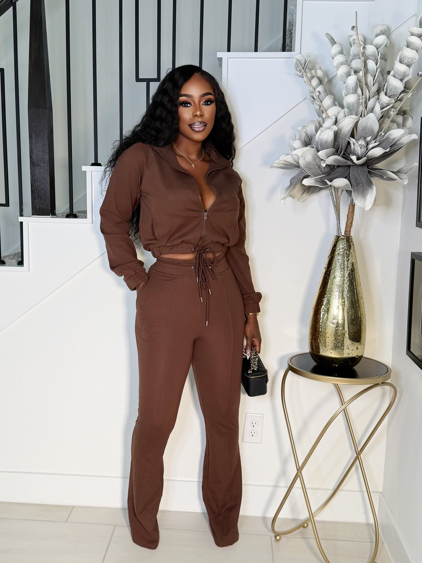 MISS LISA FLARE TACK PANTS SET (BROWN)