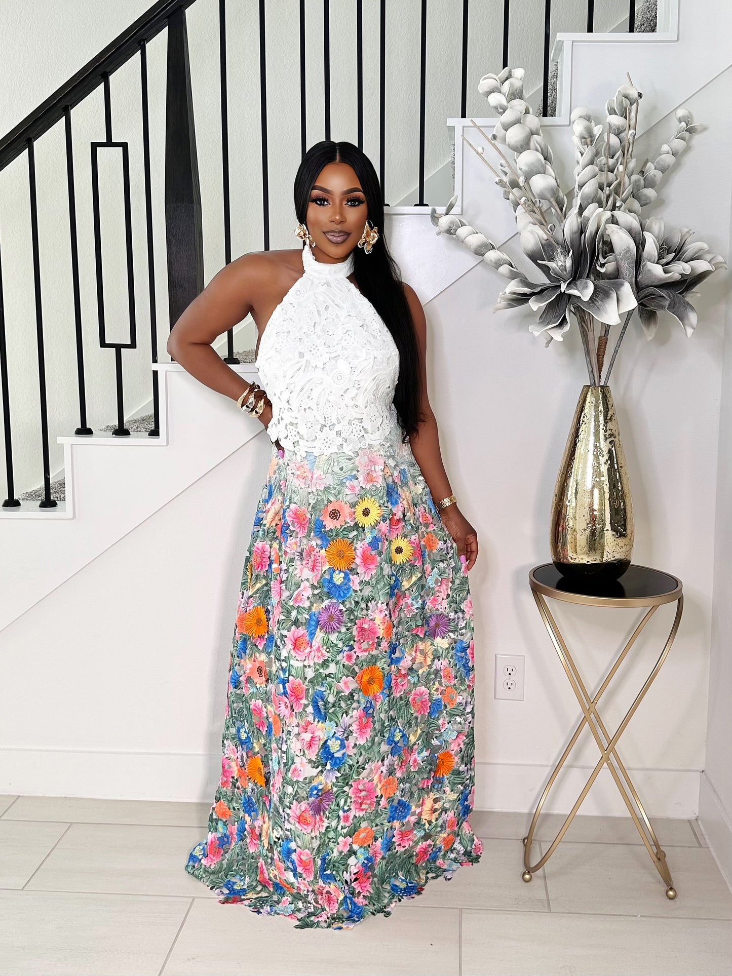 FLORAL GODDESS LACE MAXI DRESS