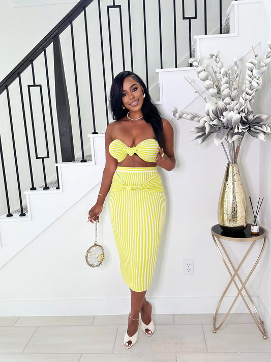 SUMMER'S TOO HOT KNOTTED SKIRT SET (GREEN)