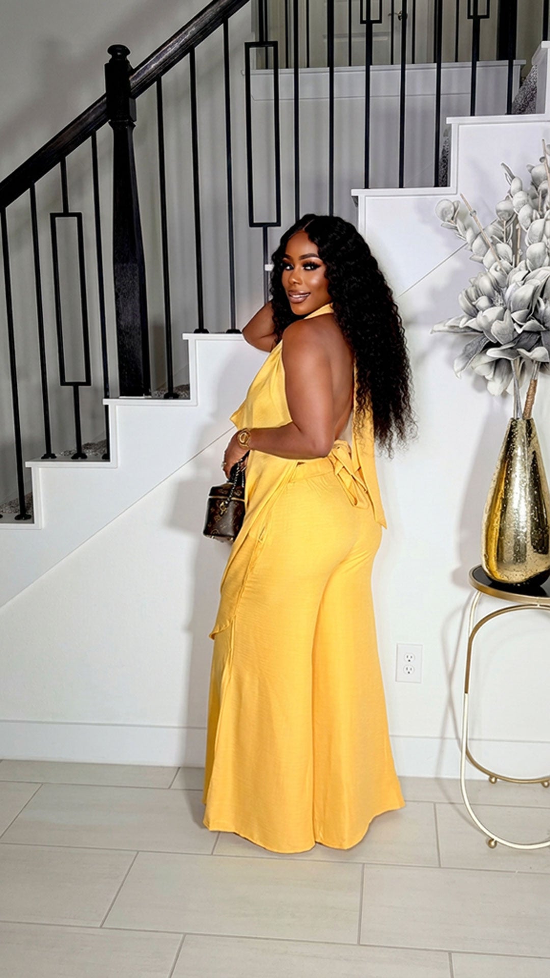 BLUSH yellow outfit