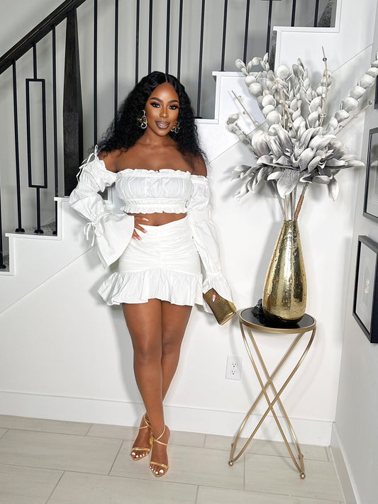 FEEL THE PRESSURE OFF THE SHOULDER SKIRT SET (WHITE)