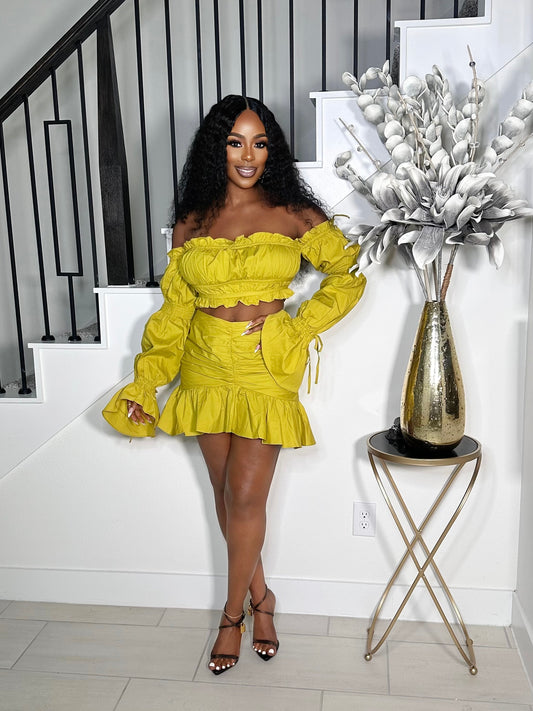 FEEL THE PRESSURE OFF THE SHOULDER SKIRT SET (GREEN)