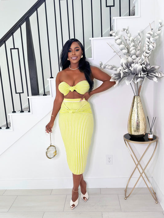 SUMMER'S TOO HOT KNOTTED SKIRT SET (GREEN)