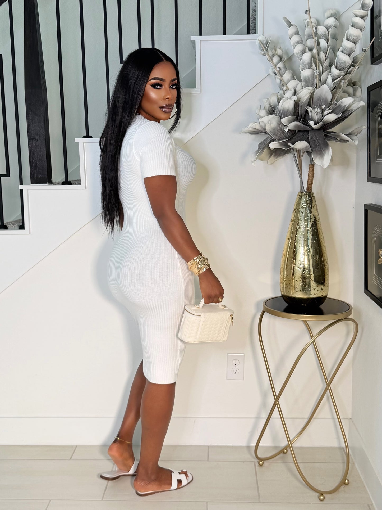 MEG SLIM FIT KNITTED DRESS (WHITE)