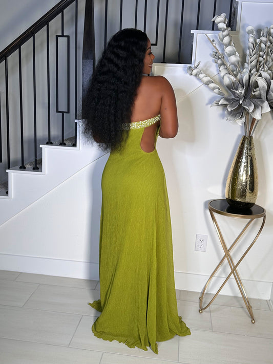 SHE'S AN ICON CROSS NECK MAXI DRESS