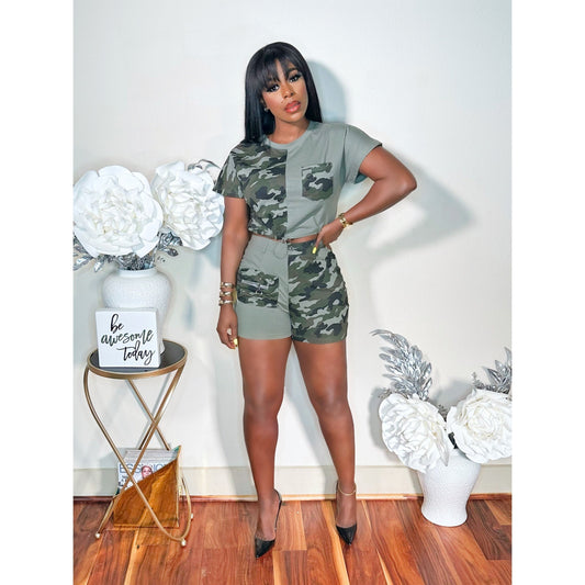 ARMY GIRL SHOTRS SET (OLIVE)